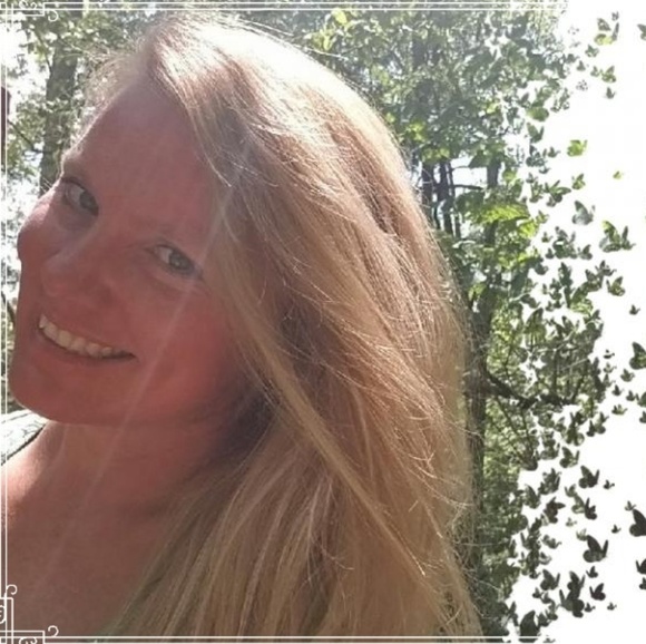 Meet your Posher, Jamie - Picture 1 of 1